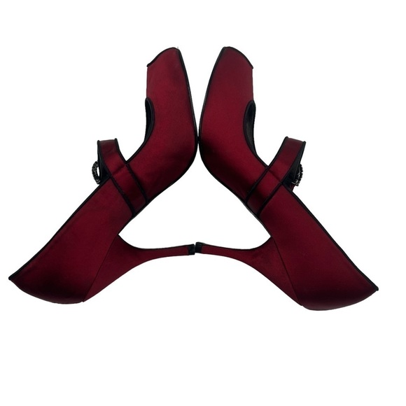 Vince Camuto Red Lottie Peep Toe Mary Jane Platform Heels Size 6 1/2 Women’s - Picture 5 of 8